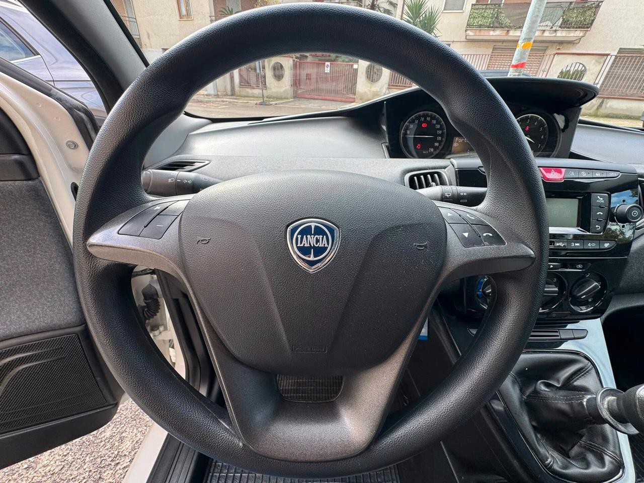 LANCIA YPSILON 1.2 BENZINA SOLI 39.000 KM PERFETTA