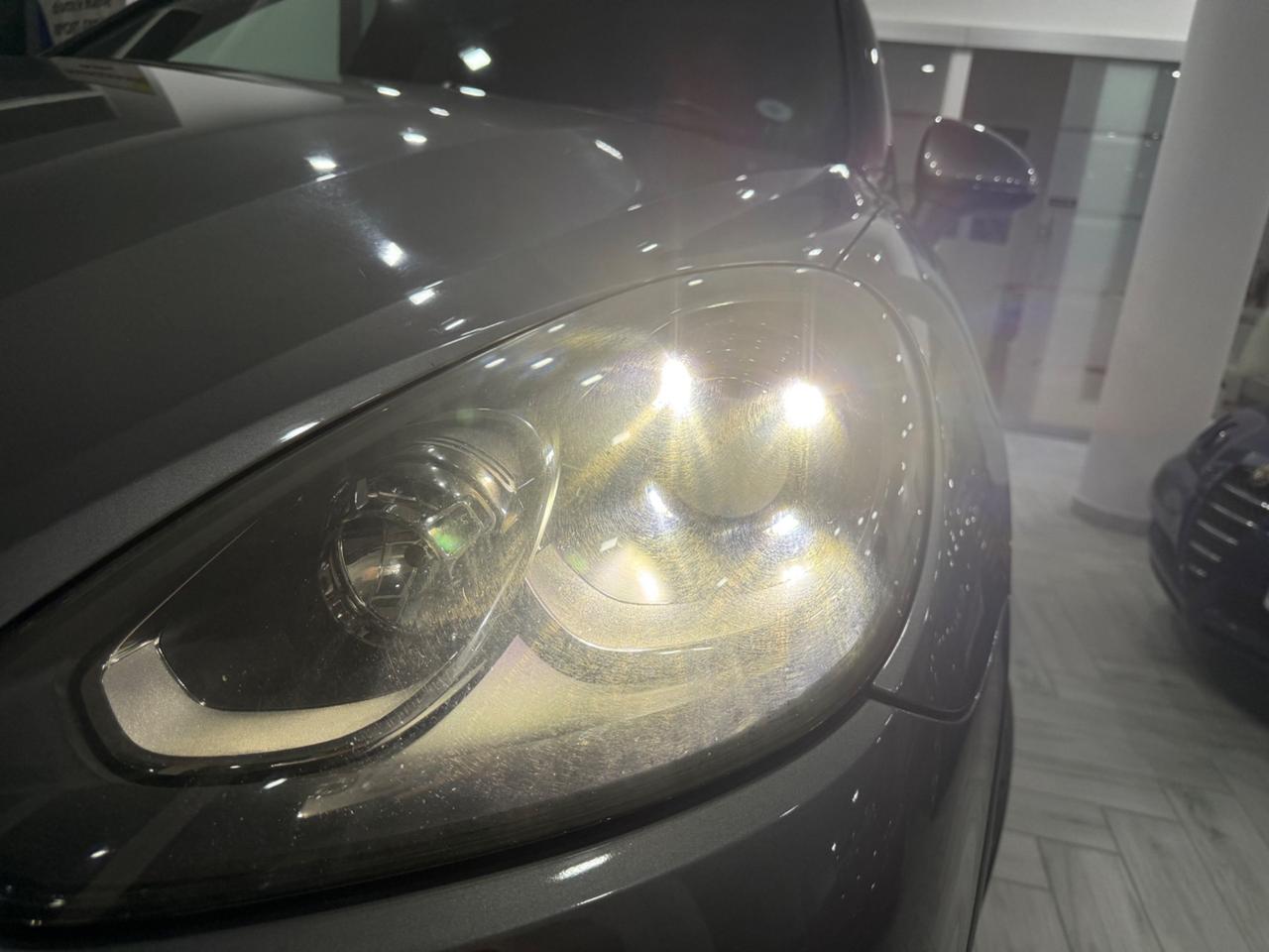 Porsche Cayenne 3.0D250cv BLACK+R21+CHRONO SPORT2016