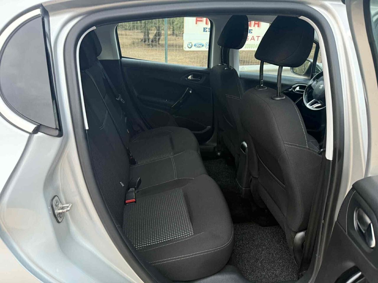 Peugeot 208 PureTech Allure 1.2 BENZINA 2015