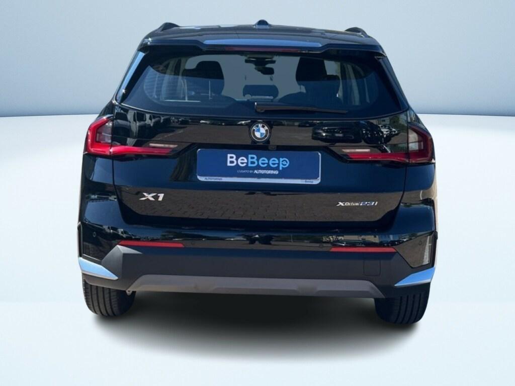 BMW X1 23 i Mild Hybrid 48V xLine xDrive DCT