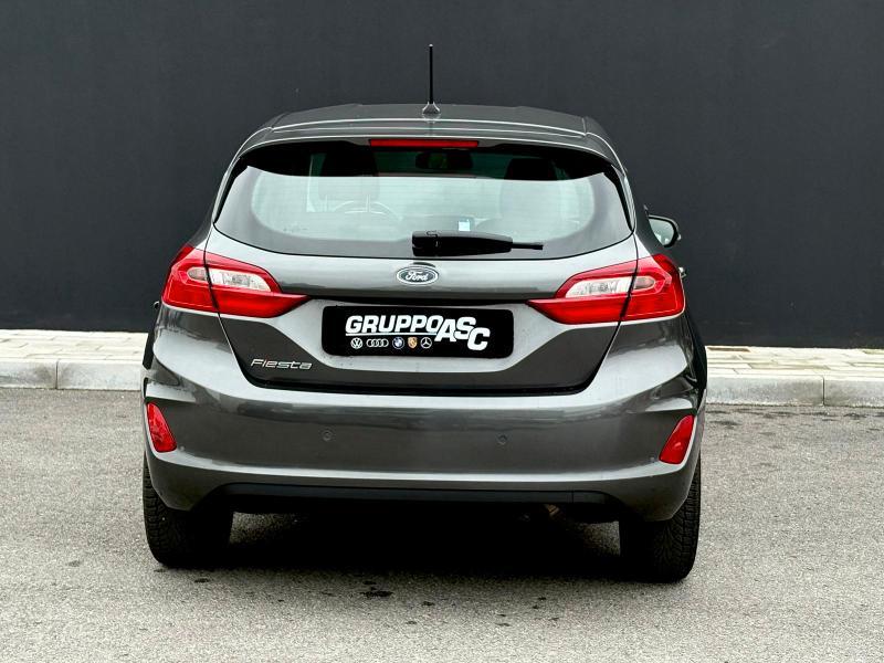 Ford Fiesta 5 Porte 5p 1.1 BENZ 85 CV Titanium OK NEOPATENTATI