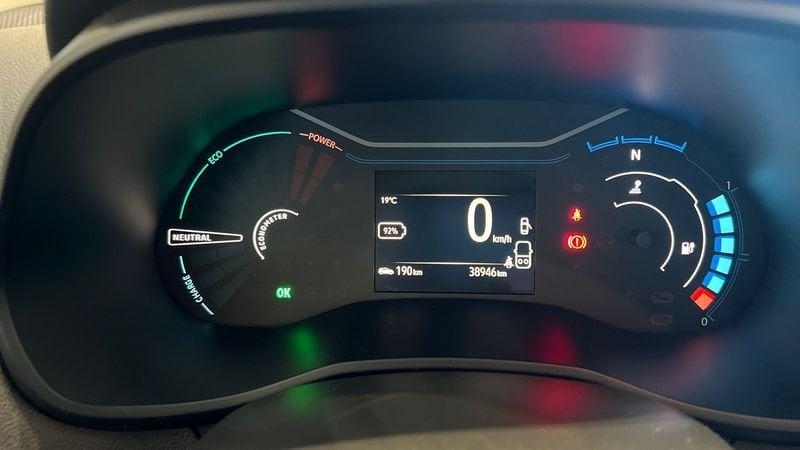 Dacia Spring Comfort Plus Electric 45 BUSINESS STEP1