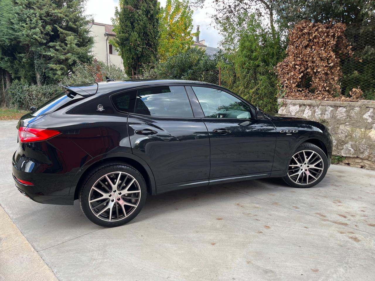 Maserati Levante 3.0 V6 250cv Q4 Diesel AWD