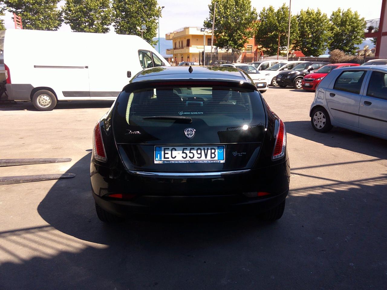 Lancia Delta 1.6 MJT DPF Oro 10
