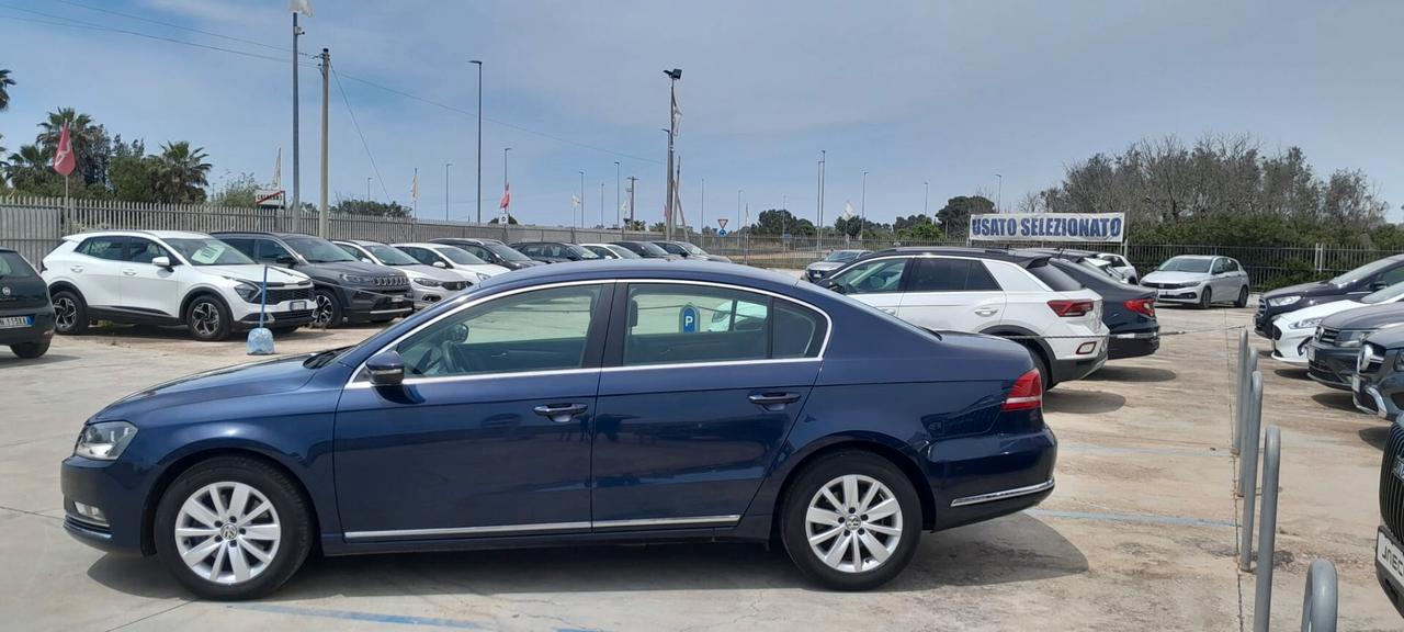 VOLKSWAGEN PASSAT 1.6 105 CV