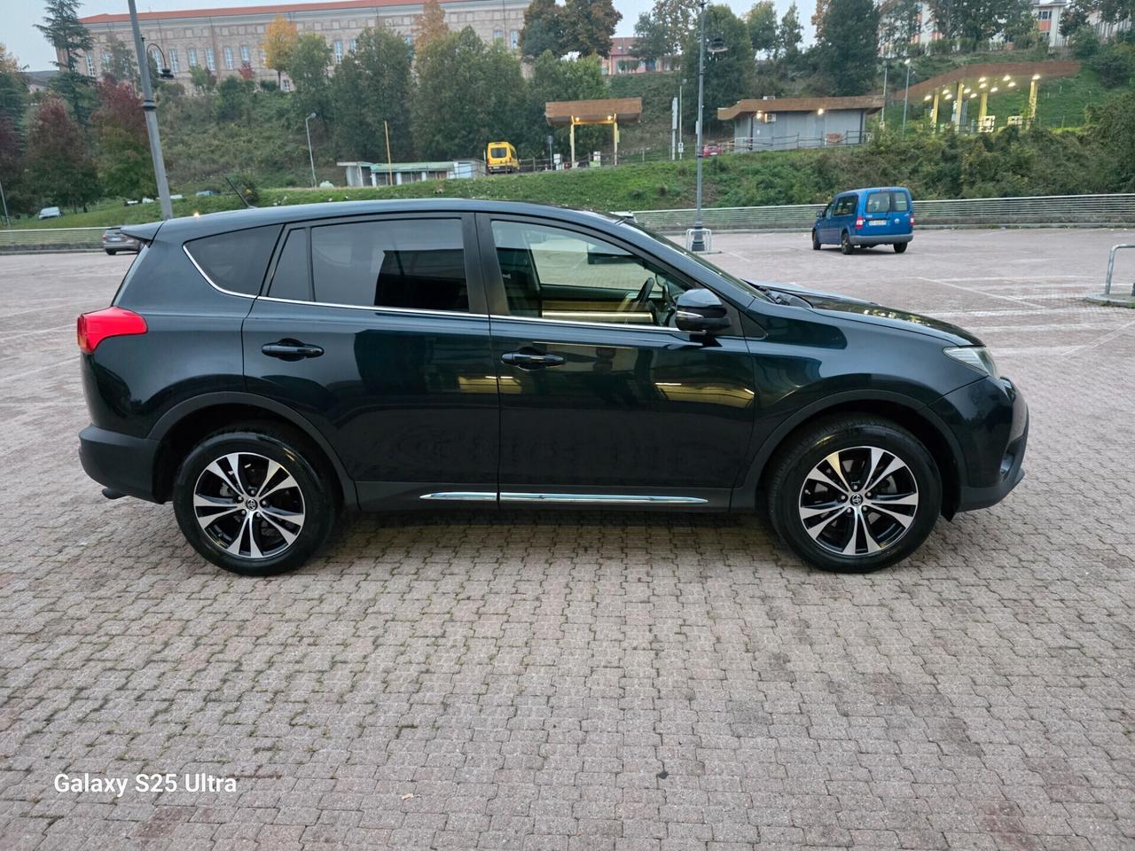 RAV4 4X4 garanzia toyota ritiro usato/scambio