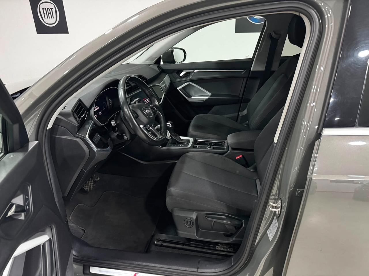 Audi Q3 35 TDI S tronic line edition