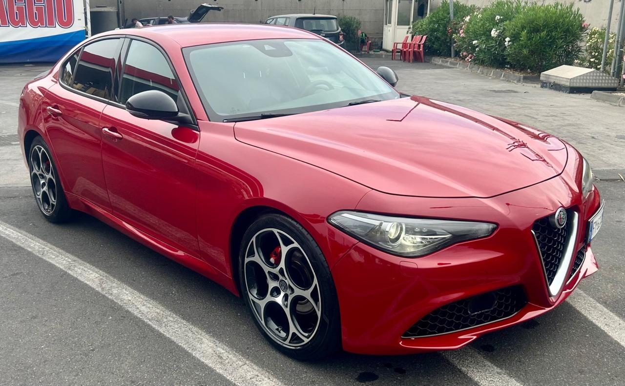 Alfa Romeo Giulia 2.2 Turbodiesel 160 CV AT8 Super q2