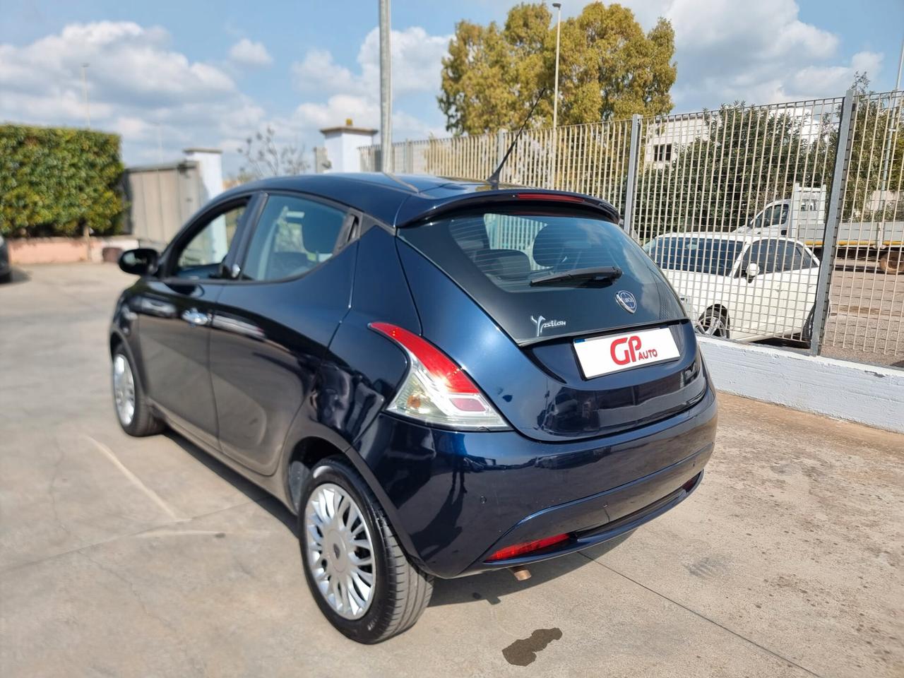 Lancia Ypsilon 1.2 69 CV 5 porte GPL Ecochic Gold KM 79000