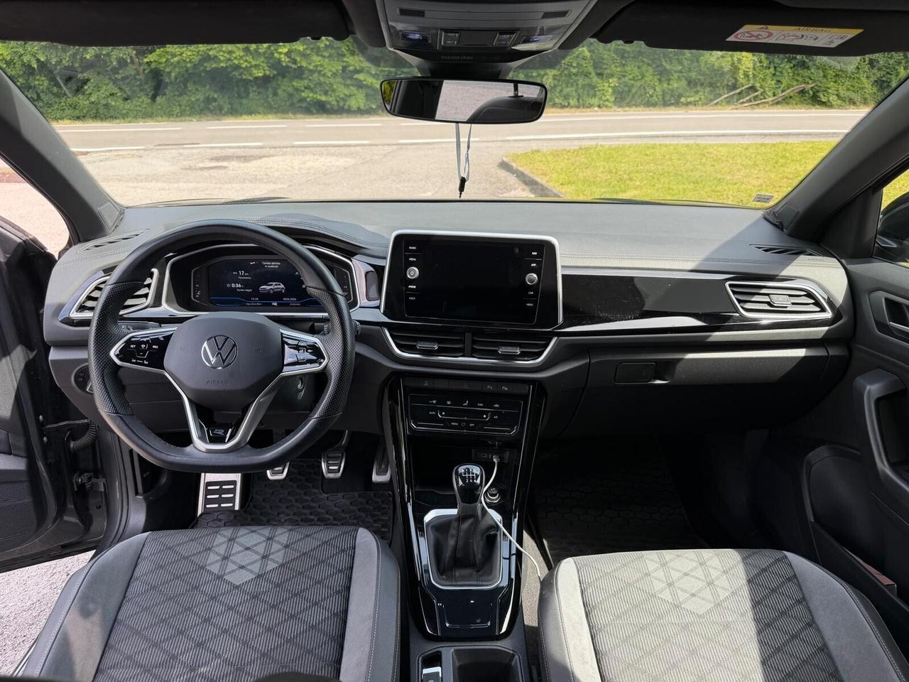 Volkswagen T-Roc 1.0 110CV TSI R-Line TAGLIANDI UFFICIALI