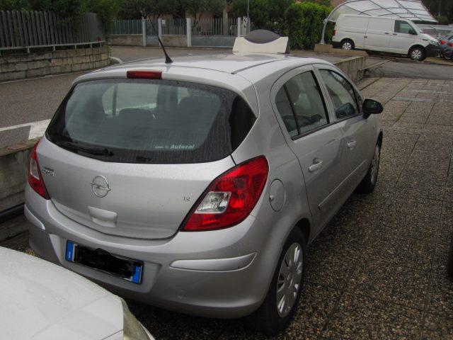 OPEL Corsa 1.2 5 porte Club NEOPATENTATI