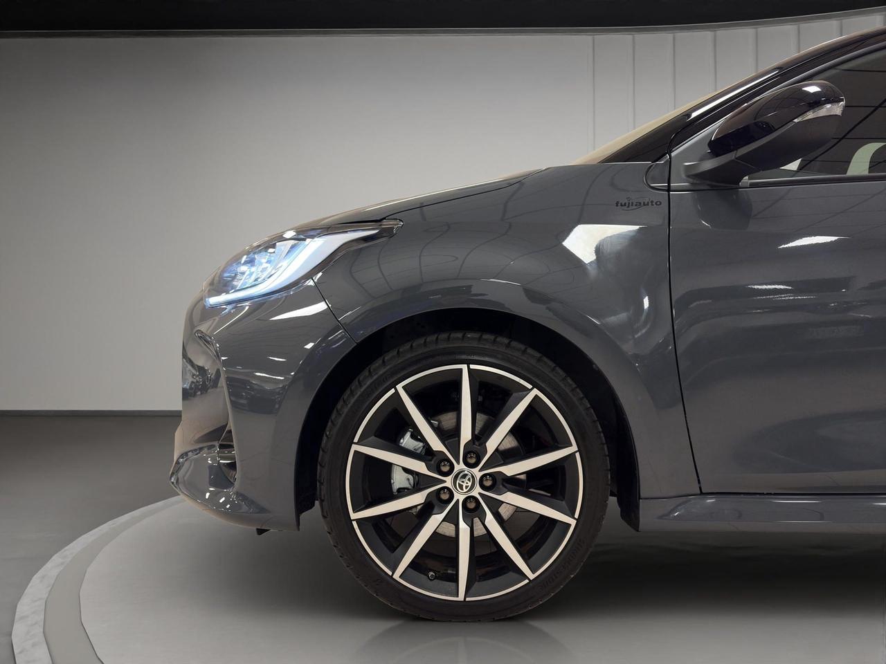 Toyota Yaris 1.5h 130 GR Sport