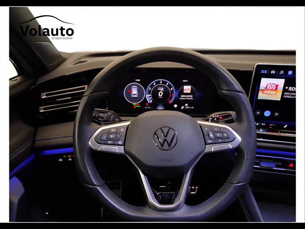 VOLKSWAGEN Tiguan III 2024 - Tiguan 1.5 etsi R-Line 150cv dsg
