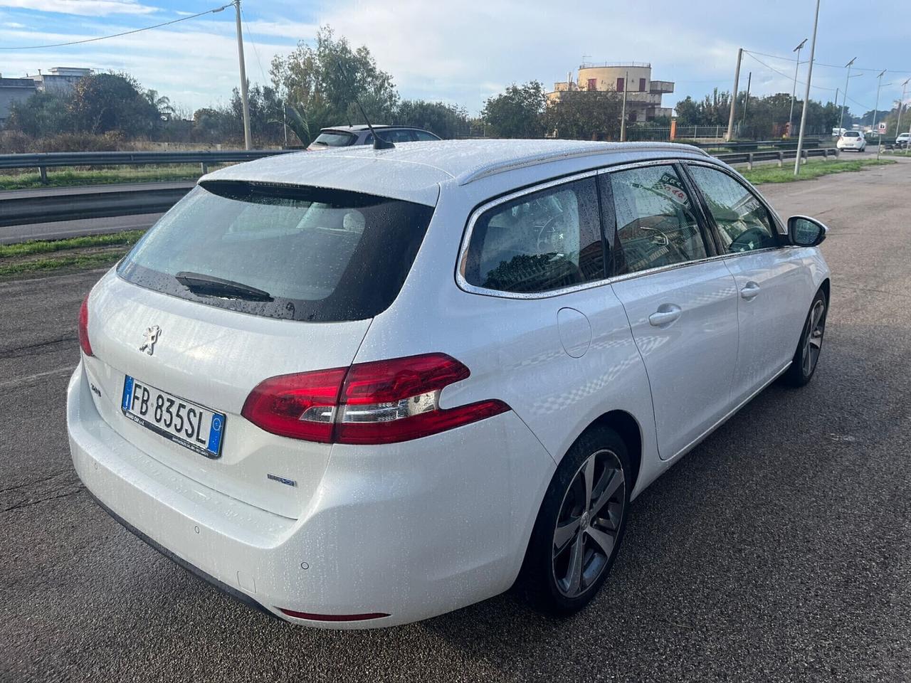 Peugeot 308 BlueHDi 120 SW Allure Unipro 2015