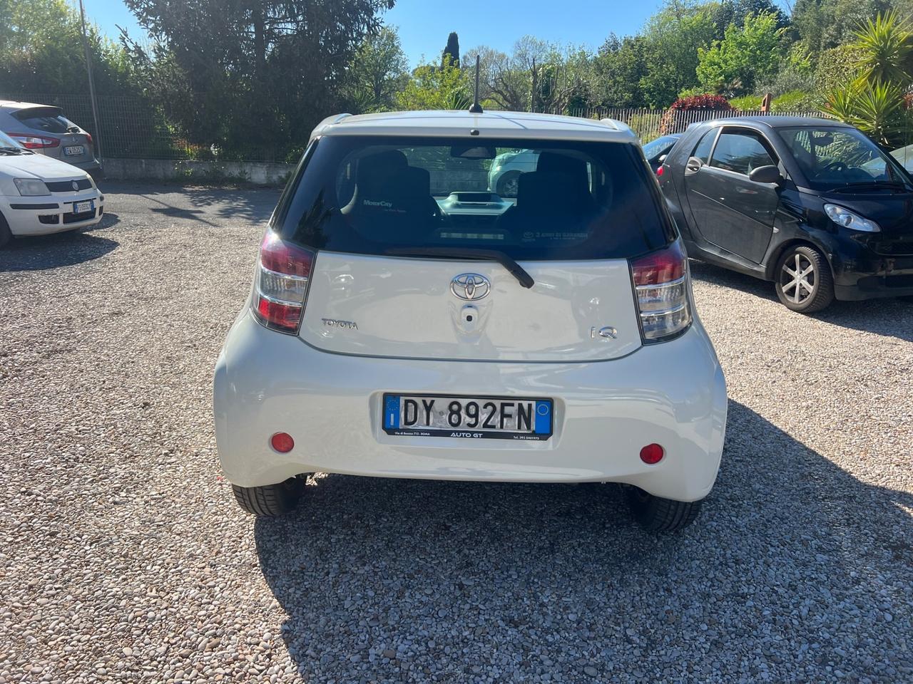 Toyota iQ 1.0 Sol