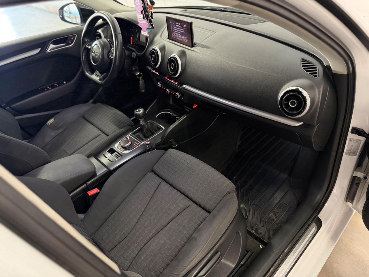 Audi A3 SPB 2.0 TDI Ambiente