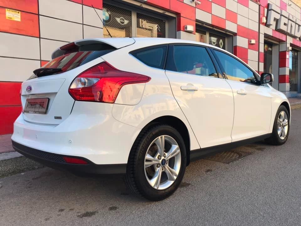 Ford Focus 1.6 TDCi 115 CV