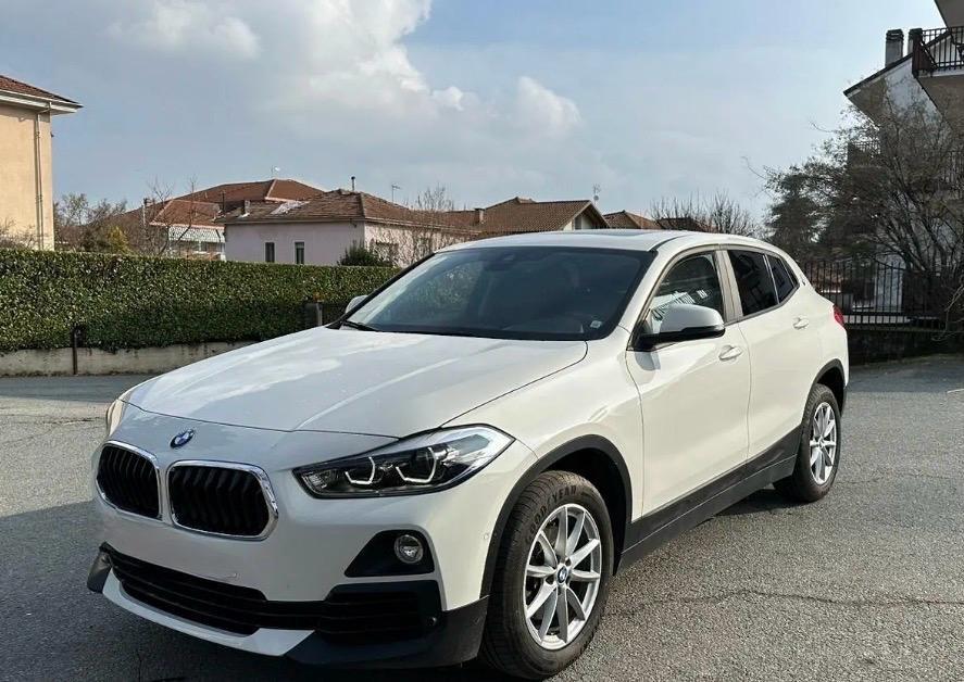 Bmw X2 sDrive18d Business-X