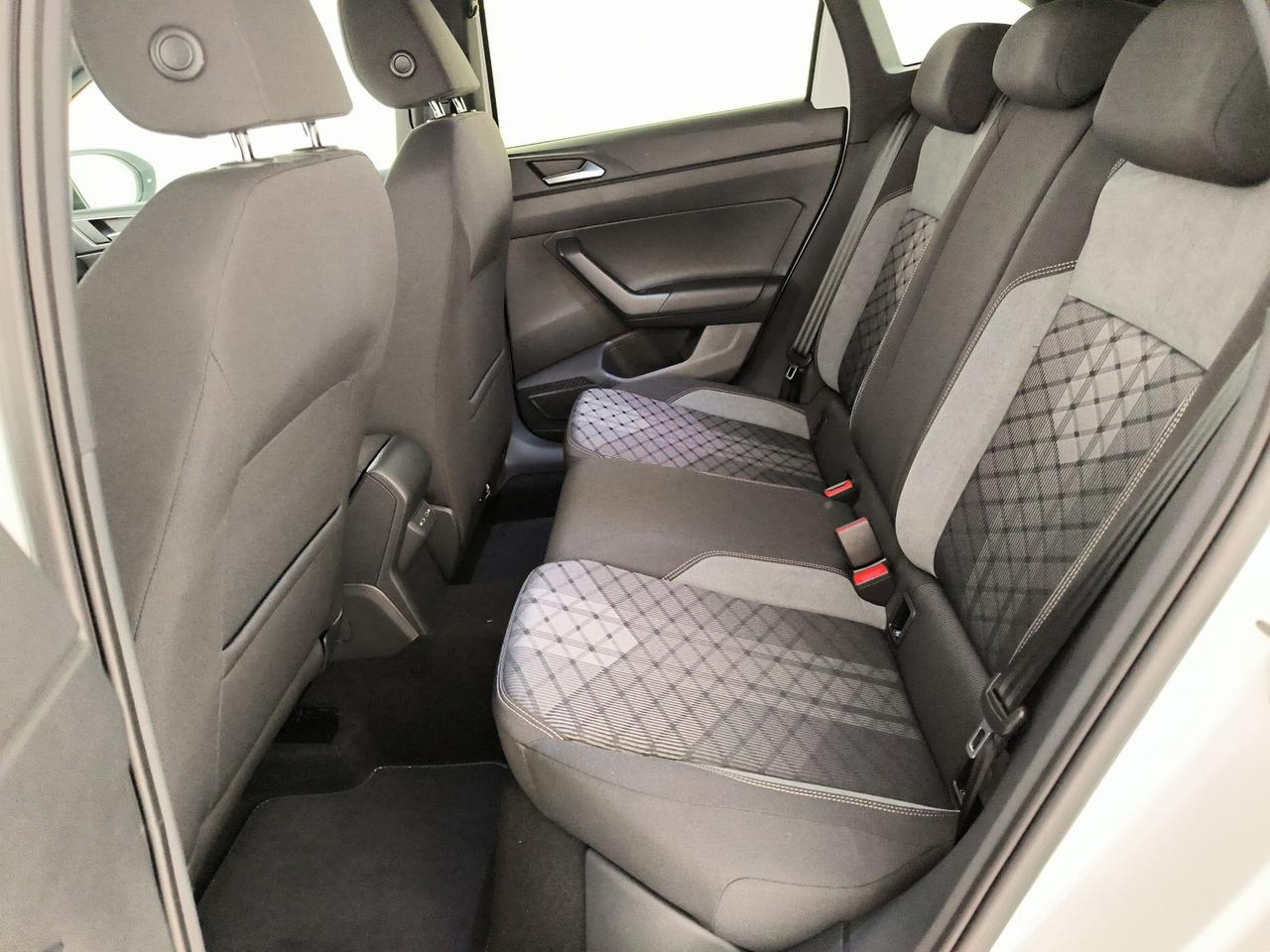 Volkswagen Taigo 1.0 tsi r-line plus 115cv