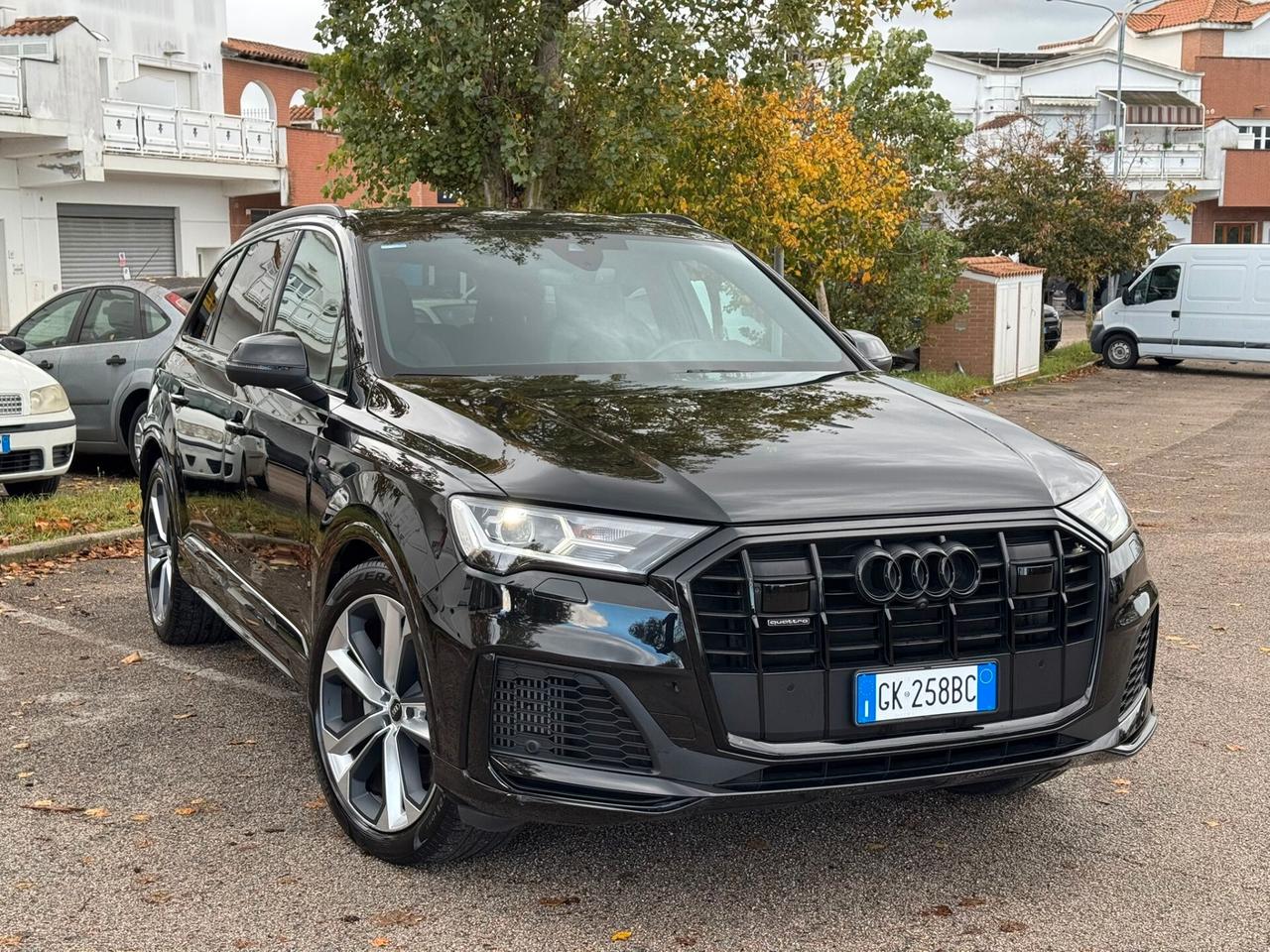 Audi Q7 55 TFSI e quattro tiptronic Sport