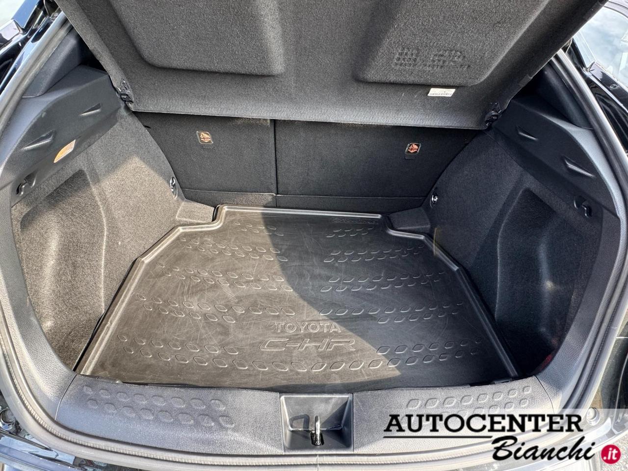 Toyota C-HR 5 Porte C-HR 1.8h Style 2wd e-cvt my19