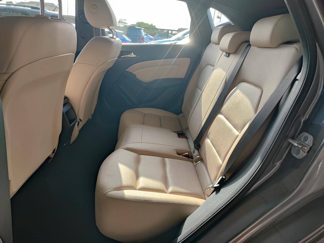 Mercedes-benz B 180 d Automatic Premium