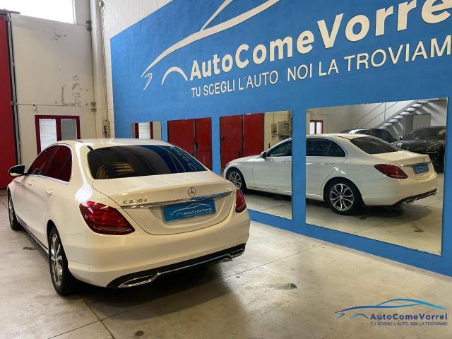 Mercedes-Benz C 220 D Automatic Sport – MOTORE NUOVO –