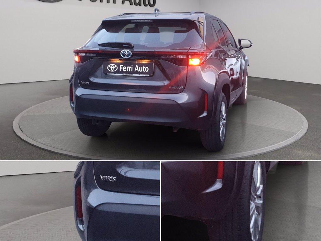 TOYOTA Yaris cross 1.5h active fwd 116cv e-cvt del 2024