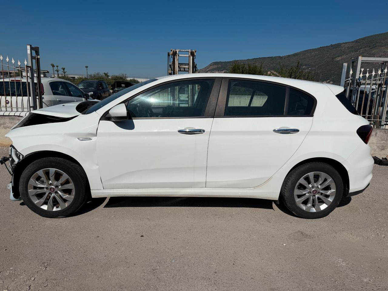 FIAT TIPO 2019 1.4 BENZINA 95 CV *SINISTRATA