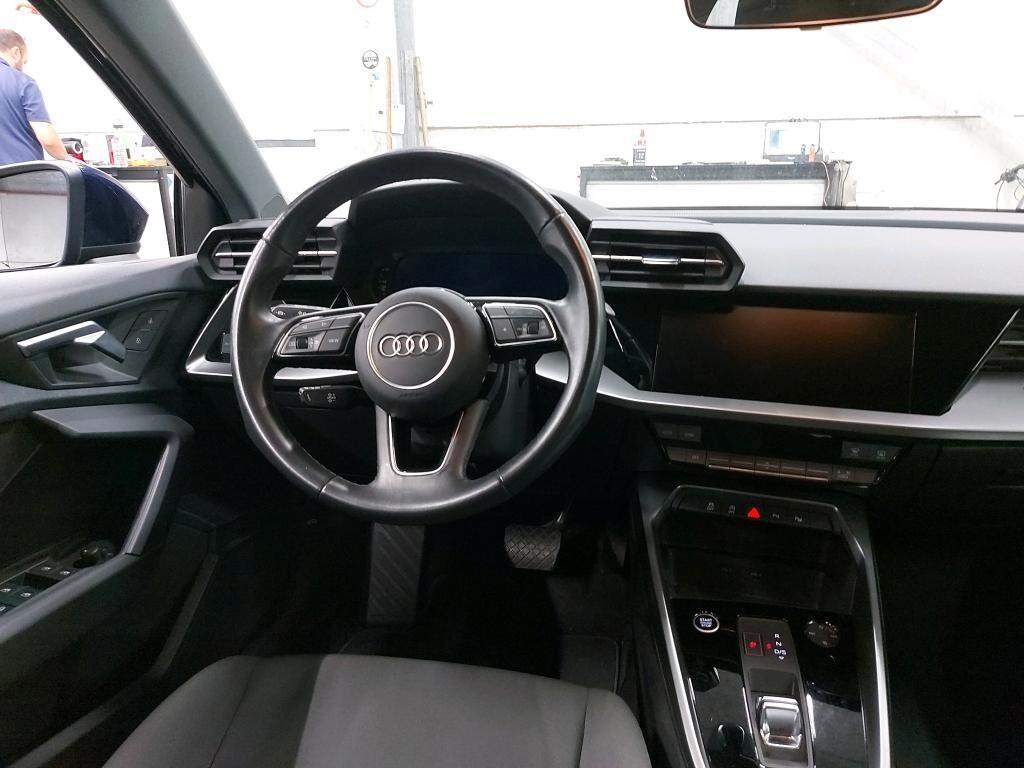 Audi A3 SPB 30 g-tron S tronic Business Advanced