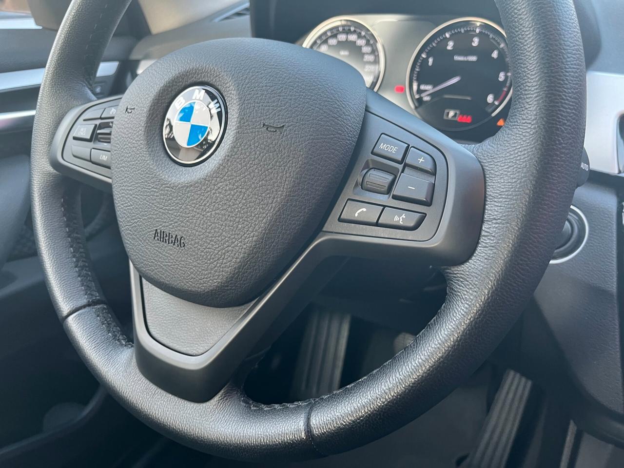 BMW X1 s drive 16d Business Advantage