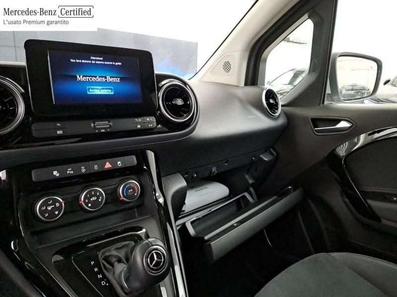 Mercedes-Benz Classe T 180D SPORT AUTO