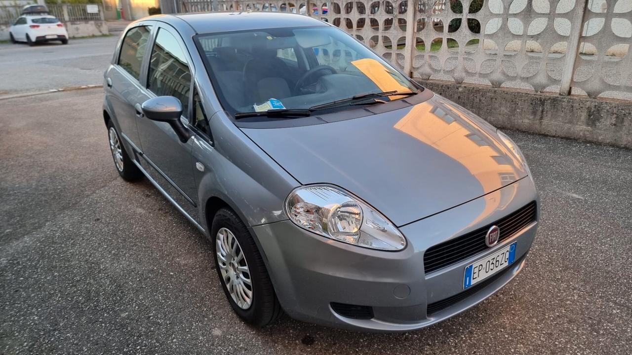 Fiat Grande Punto 1.4 5 porte GPL