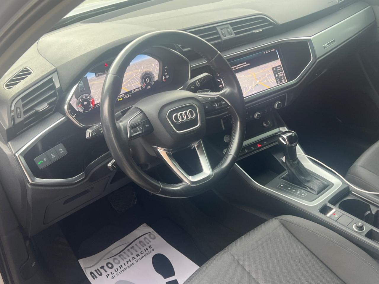 Audi Q3 35 TDI S tronic Business