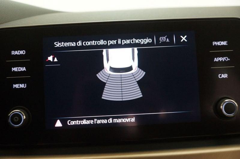 Škoda Kamiq 1.5 TSI 110cv BLACK DOTS