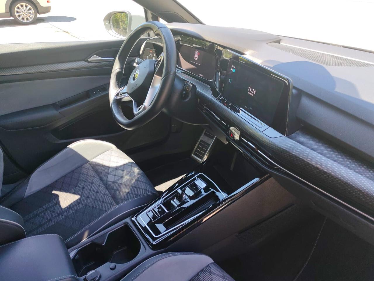 Volkswagen Golf 1.5 eTSI 150 CV EVO ACT DSG R-Line