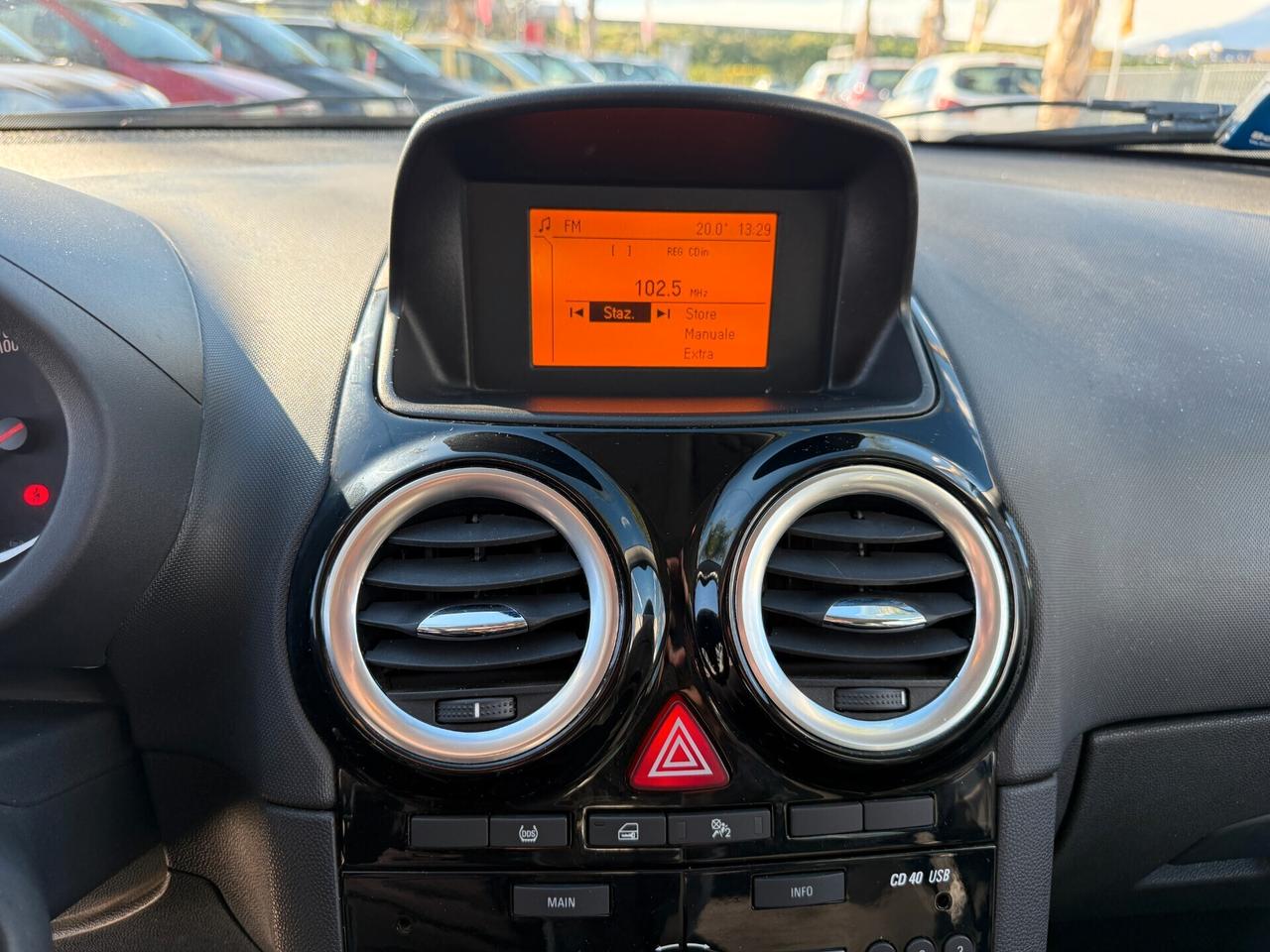 OPEL CORSA ANNO 12/2014 1.3 DIESEL 75 CV