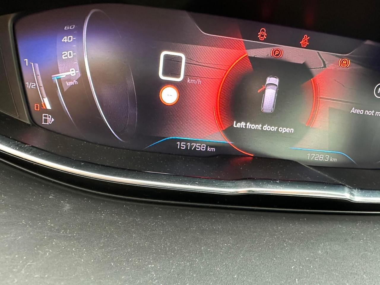 Peugeot 5008 BlueHDi 130 S&S Allure Pack