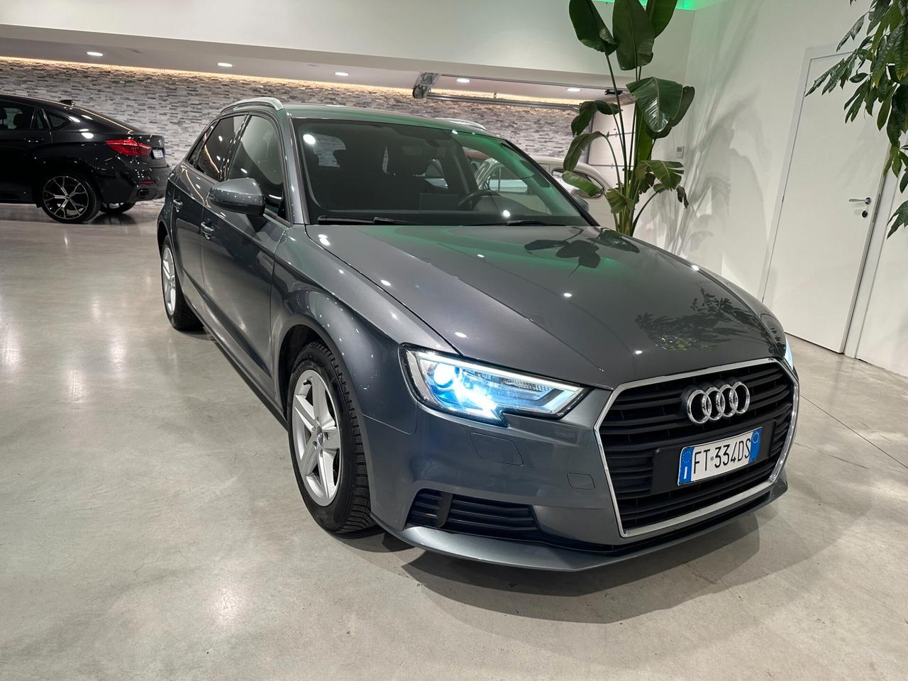 Audi A3 SPB 30 TDI Business NEOPATENTATI