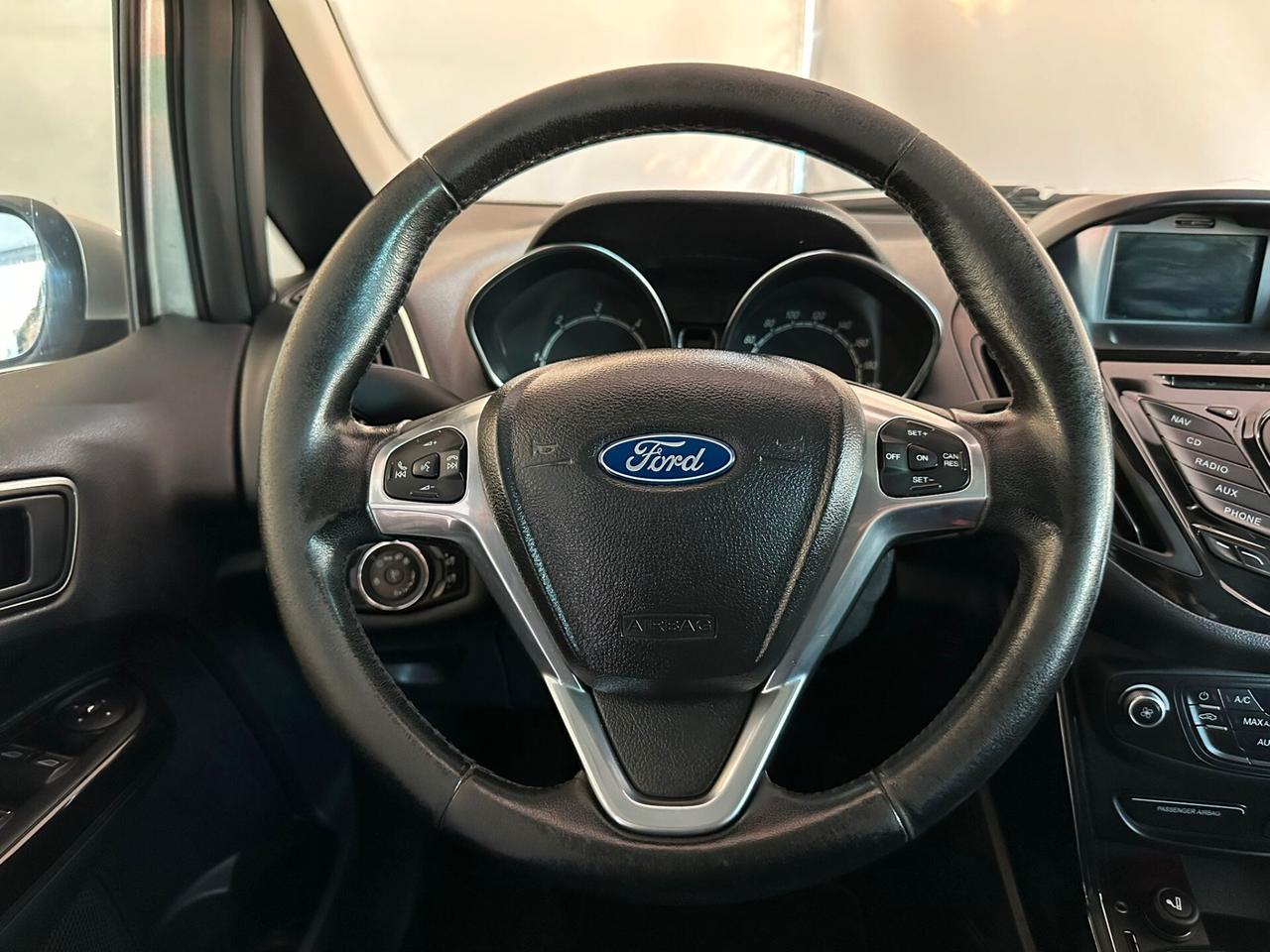 Ford B-Max 1.5 TDCi 75 CV Business Titanium