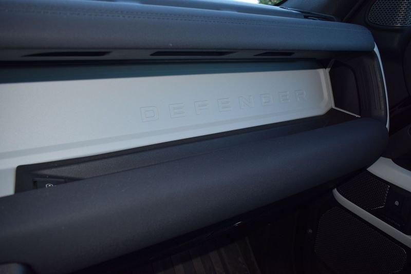 Land Rover Defender Defender 90 3.0D I6 250 CV AWD Auto X-Dynamic SE IVA ESPOSTA