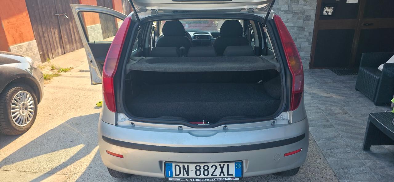 Fiat Punto Classic 1.2 5 porte Dynamic metano nuovo