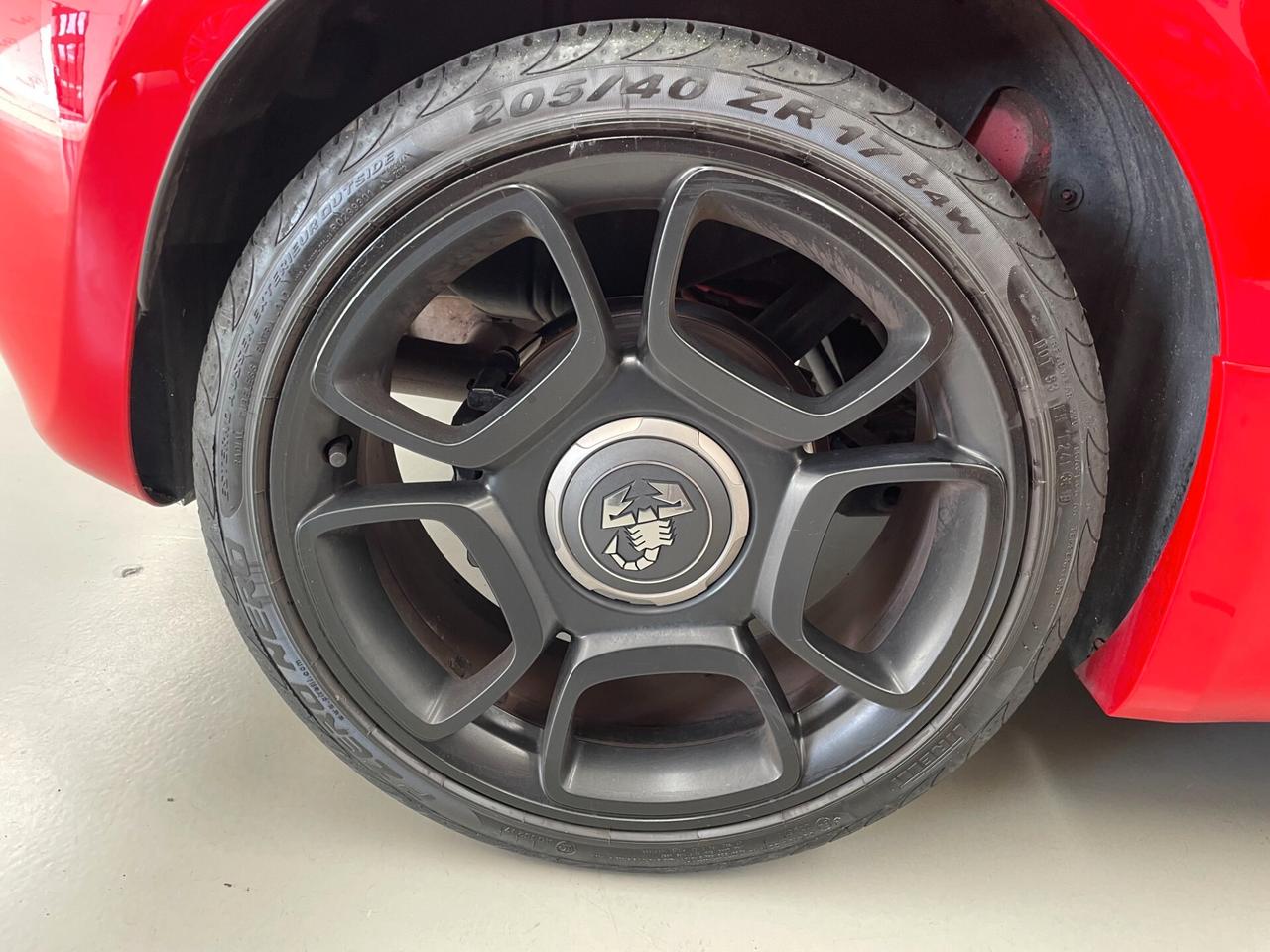 Abarth 595 1.4 Turbo T-Jet 160 CV Pista