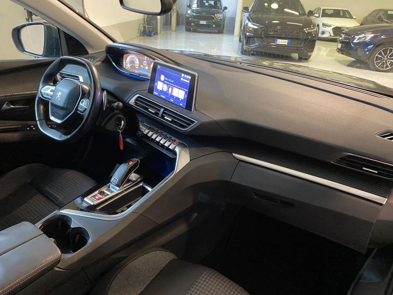 PEUGEOT 3008 BlueHDi 130 S&S EAT8 Business*PROMO*