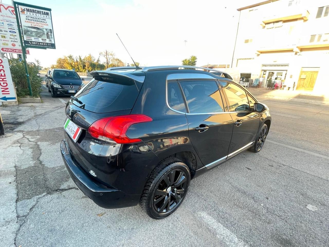 Peugeot 2008 1.6 e-HDi 92 CV Stop&Start Urban Cross