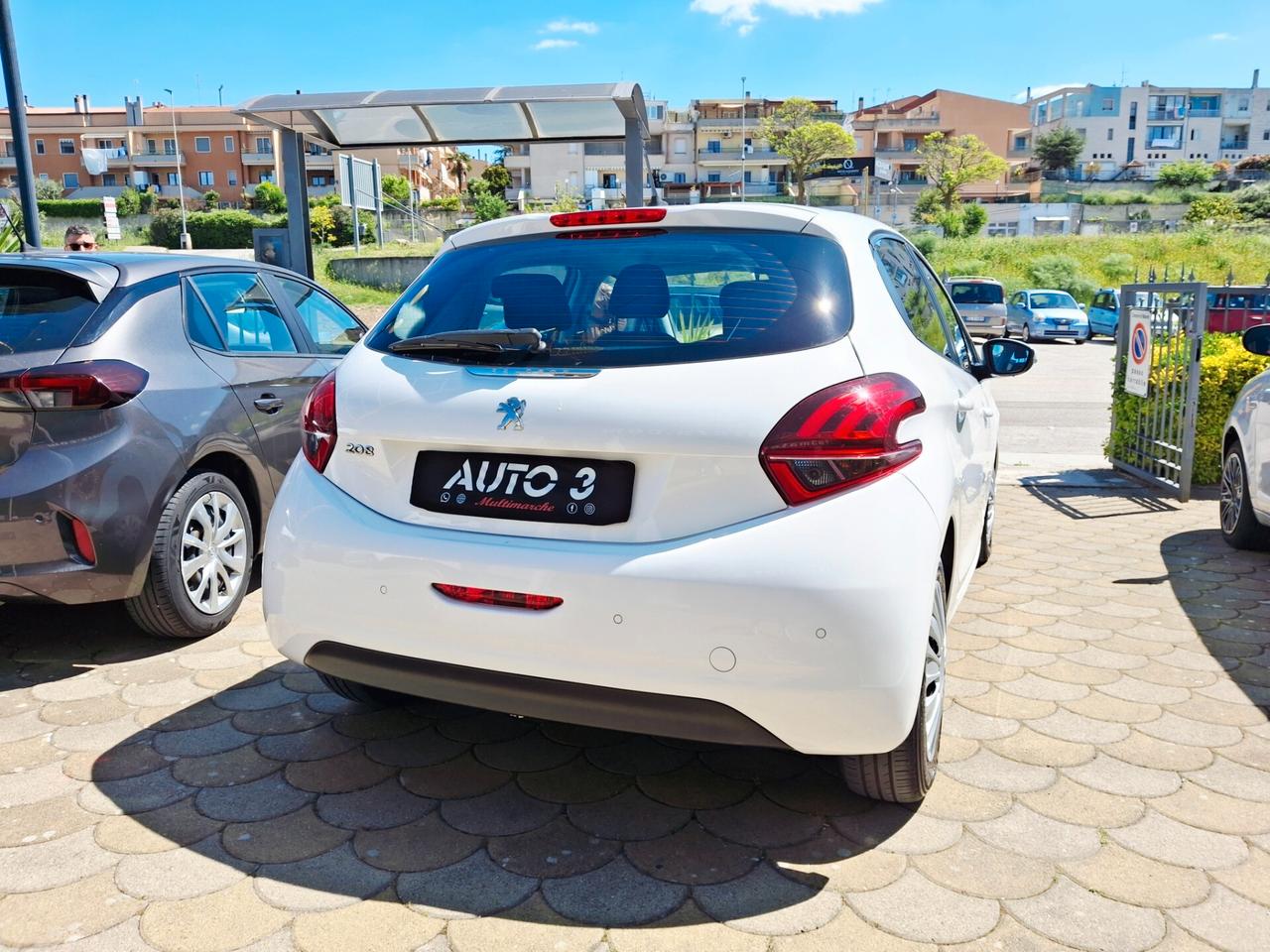 Peugeot 208 BlueHDi 75 S&S 5 porte Active