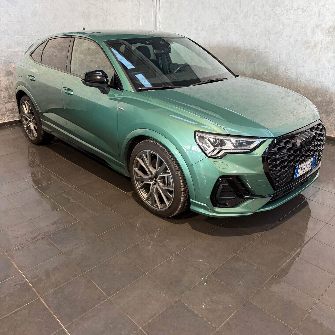 Audi Q3 SPB 45 TFSI quattro S tronic line edition