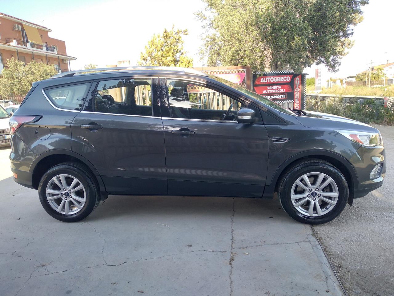 Ford Kuga 1.5 TDCI 120 CV S&S 2WD Titanium