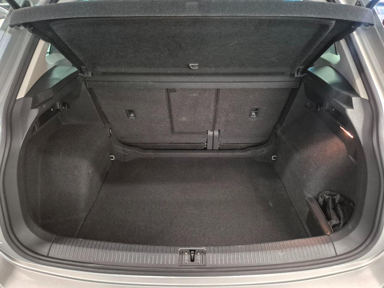 Volkswagen Tiguan 2.0 TDI SCR DSG Advanced BlueMotion Technology **km 99.000** display digitale