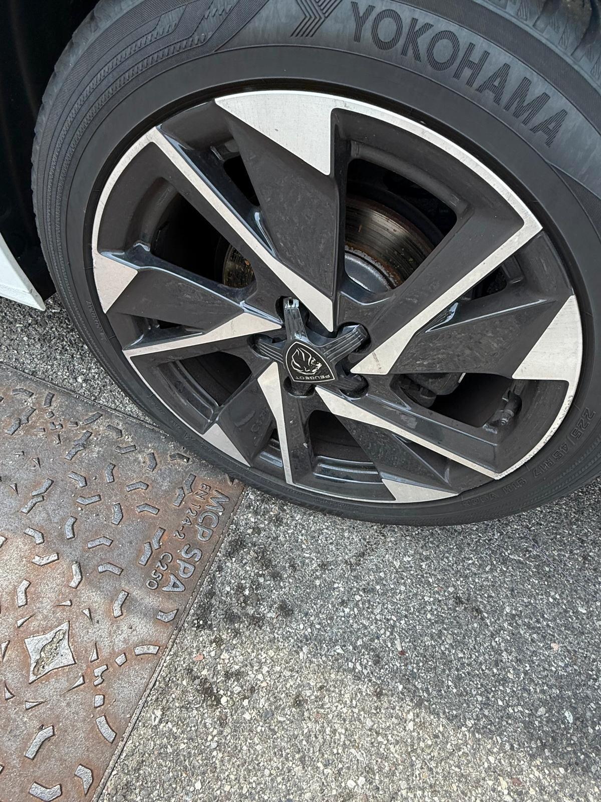 Peugeot 308 BlueHDi 130 S&S SW Allure Pack